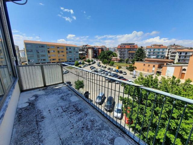 Appartamento in vendita di 96 m² in Viale della Repubblica