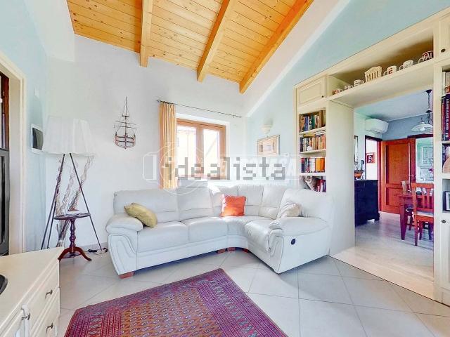Appartamento in vendita di 96 m² in Viale di Castel San Giorgio