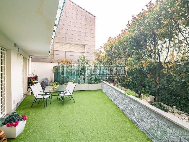 Appartamento in vendita di 96 m² in Viale Italia, 219