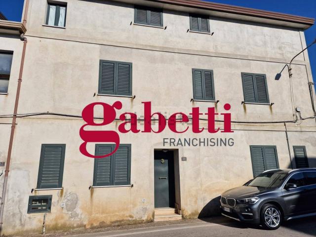 Appartamento in vendita di 971 m² in Via della Ratta, 10