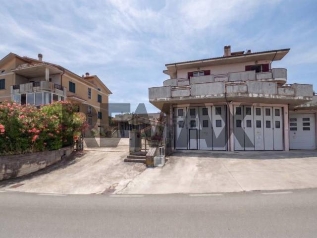 Appartamento in vendita di 974 m²