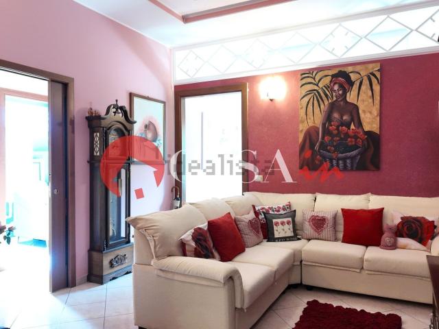 Appartamento in vendita di 98 m² in Circonvallazione Monaci, 1