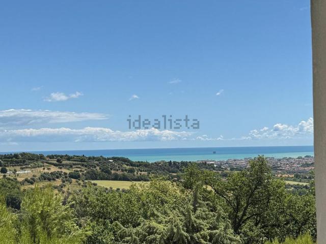 Appartamento in vendita di 98 m² in Contrada Grazie