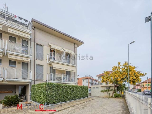 Appartamento in vendita di 98 m² in Corso Bra, 66