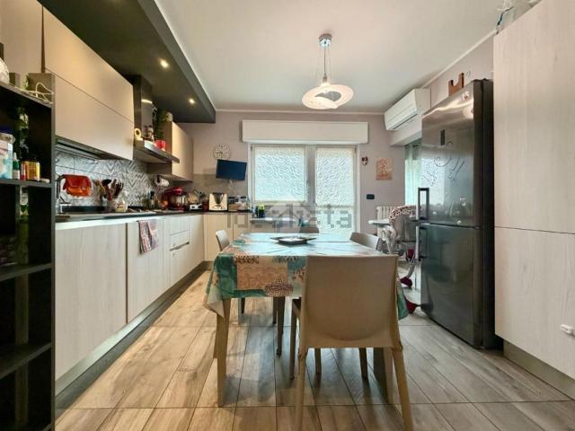 Appartamento in vendita di 98 m² in Corso Canonico Giuseppe Allamano, 60
