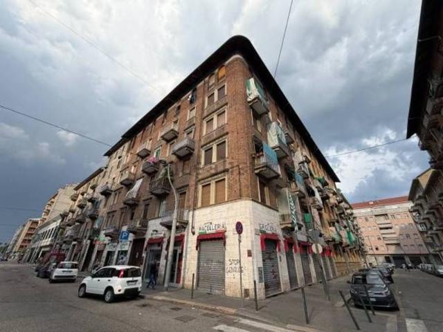 Appartamento in vendita di 98 m² in Corso Giulio Cesare, 160