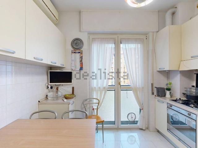 Appartamento in vendita di 98 m² in Largo Giovanni Battista Scalabrini, 5