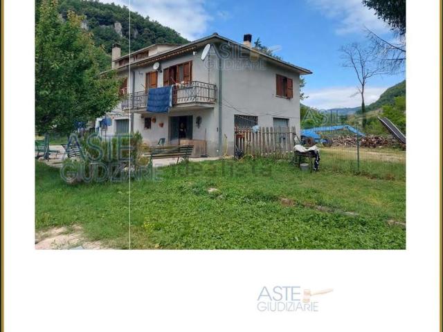 Appartamento in vendita di 98 m² in Località Pantana