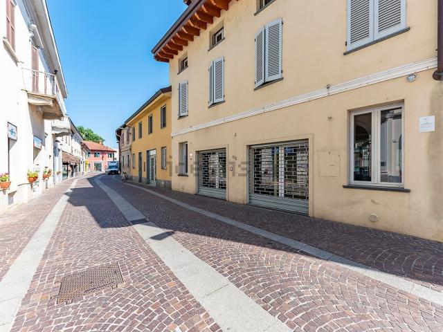 Appartamento in vendita di 98 m² in Piazza Angelo Borroni, 1