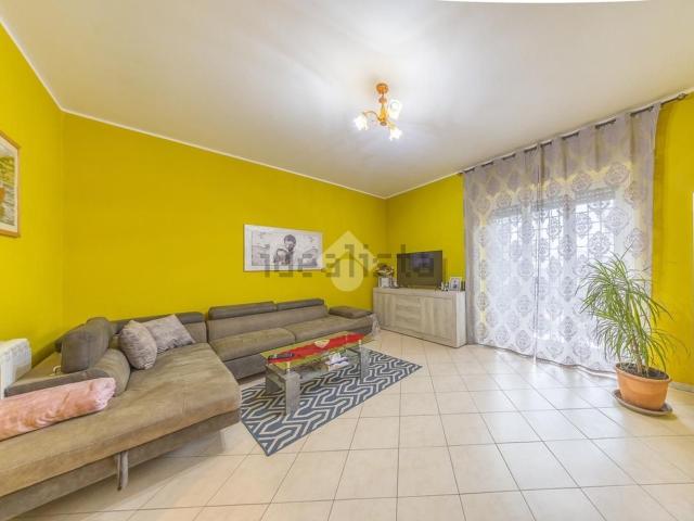 Appartamento in vendita di 98 m² in Piazza Punto Togliatti, 1