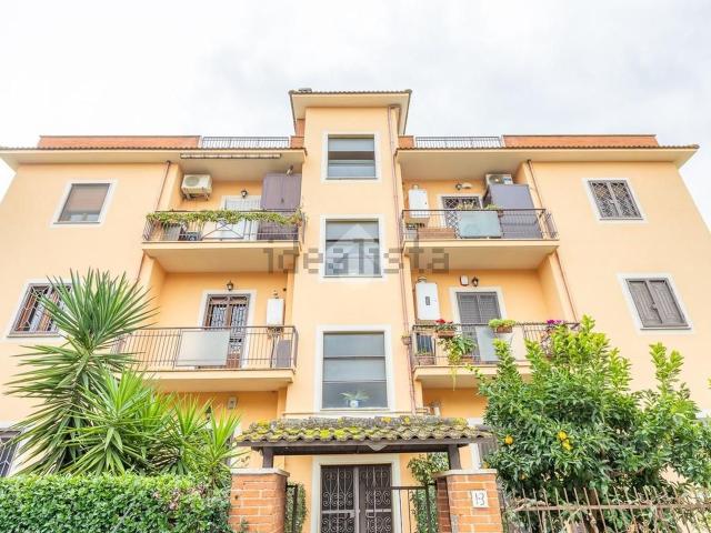 Appartamento in vendita di 98 m² in Piazza Punto Togliatti, 1