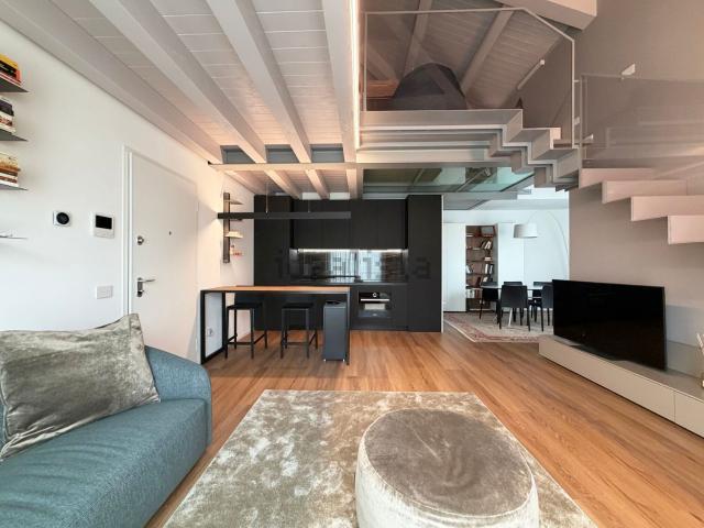 Appartamento in vendita di 98 m² in Piazzale Porta San Giovanni