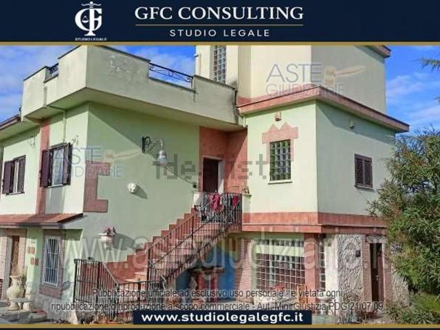 Appartamento in vendita di 98 m² in Strada Provinciale 52