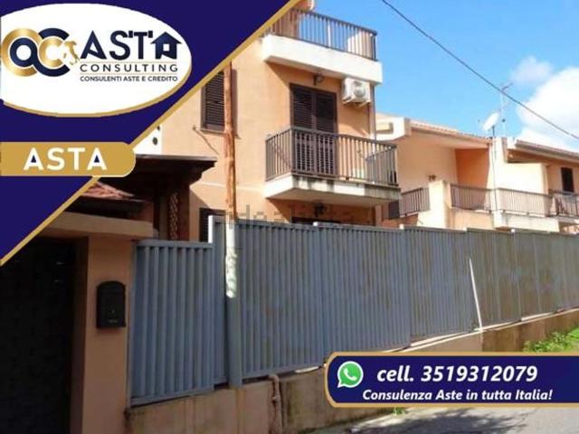 Appartamento in vendita di 98 m² in Salita Ogliastri, 57