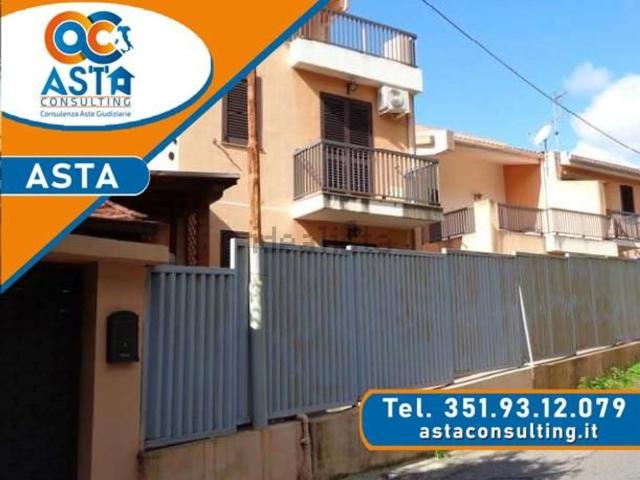Appartamento in vendita di 98 m² in Salita Ogliastri, 57