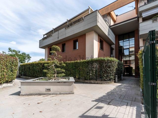 Appartamento in vendita di 98 m² in Via 4 Ottobre