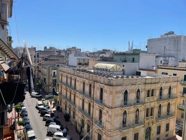 Appartamento in vendita di 98 m² in Via Temenide, 72