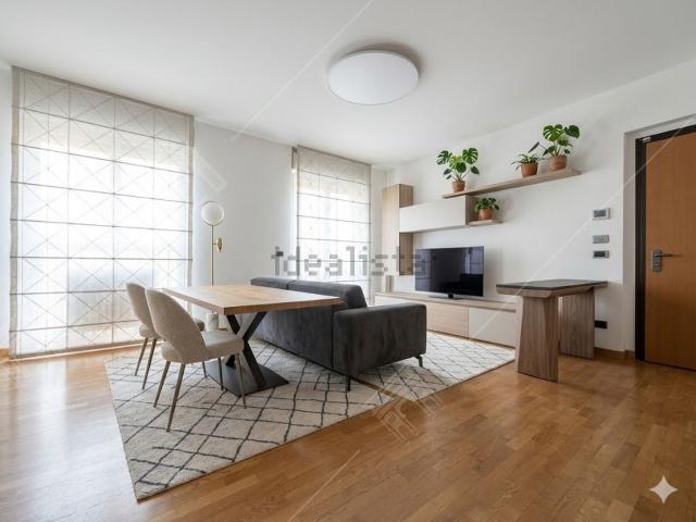 Appartamento in vendita di 98 m² in Via Tommaso Gulli, 31