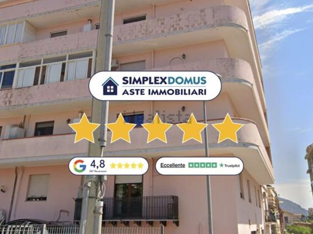 Appartamento in vendita di 98 m² in Via Trexenta