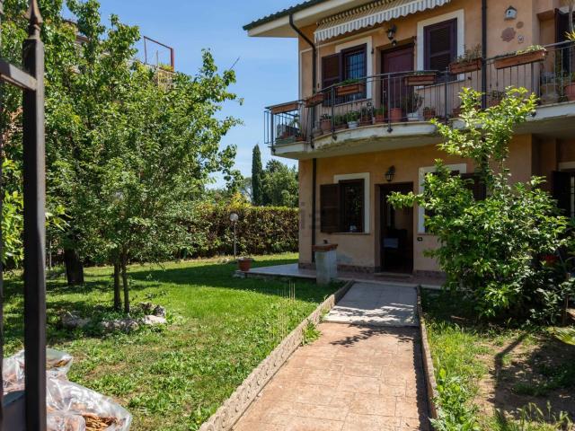 Appartamento in vendita di 98 m² in Via Trieste