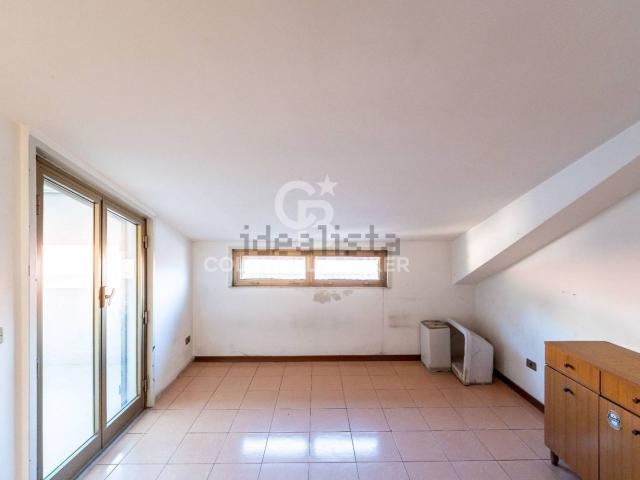 Appartamento in vendita di 98 m² in Via Tripoli, 83