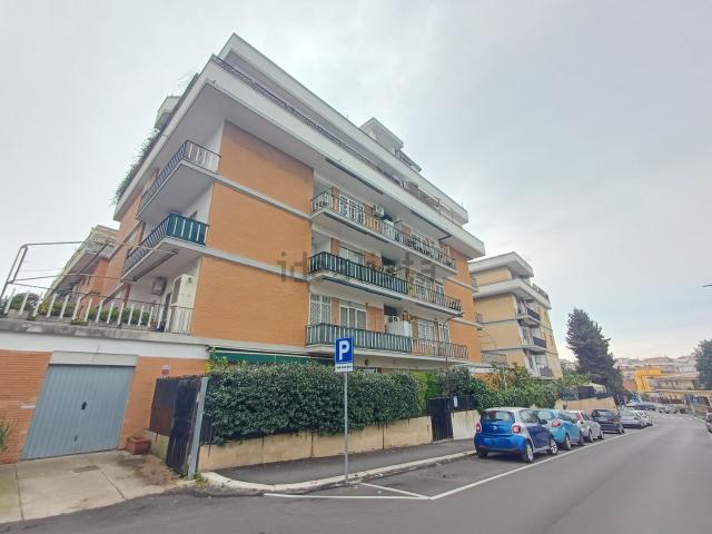 Appartamento in vendita di 98 m² in Via Vincenzo Viara de Ricci, 48