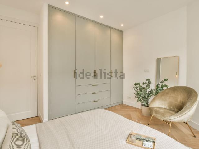 Appartamento in vendita di 98 m² in Via Vincenzo Bellini