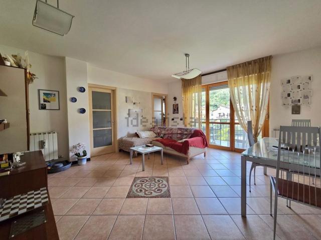 Appartamento in vendita di 98 m² in Via Vignara, 1