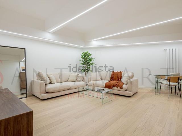 Appartamento in vendita di 98 m² in Via Vittoria Colonna, 51