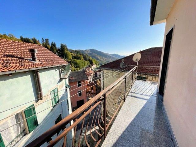 Appartamento in vendita di 98 m² in Via al Castello