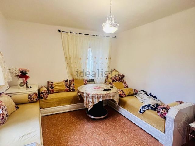 Appartamento in vendita di 98 m² in Via Alessandro Manzoni