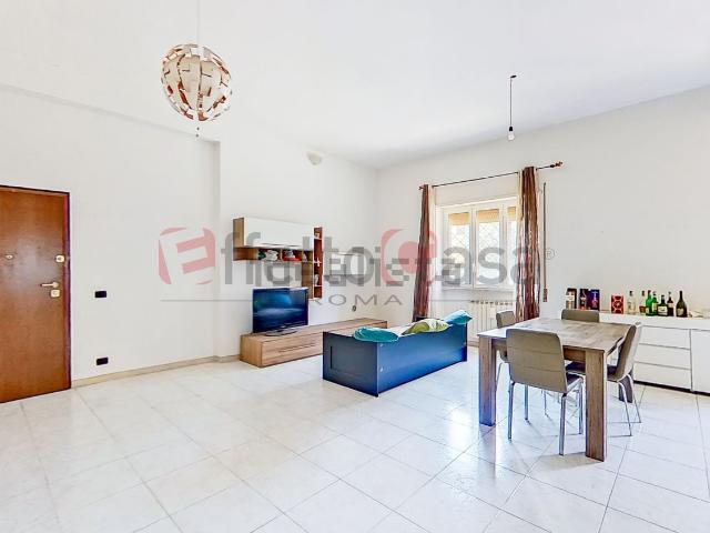 Appartamento in vendita di 98 m² in Via Amaretta, 17