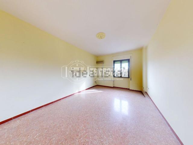 Appartamento in vendita di 98 m² in Via Antonio Gramsci, 11