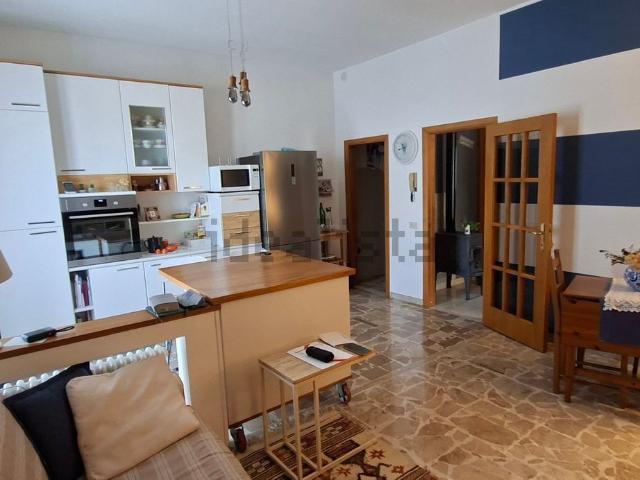 Appartamento in vendita di 98 m² in Via Bernardino Ubaldini, 57