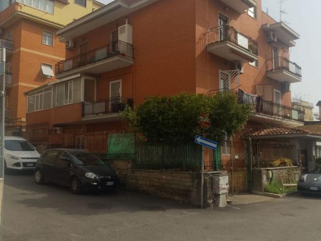 Appartamento in vendita di 98 m² in Via Bitonto, 134