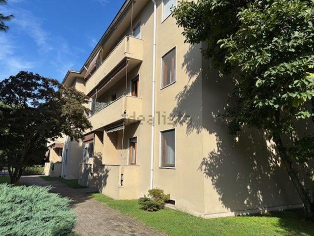 Appartamento in vendita di 98 m² in Via C. Treves, 31