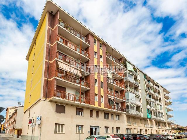Appartamento in vendita di 98 m² in Via Caduti per la Libertà