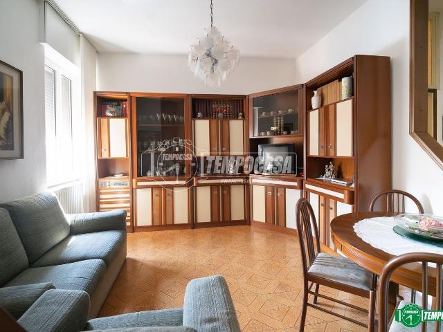 Appartamento in vendita di 98 m² in Via Cesare Battisti, 18