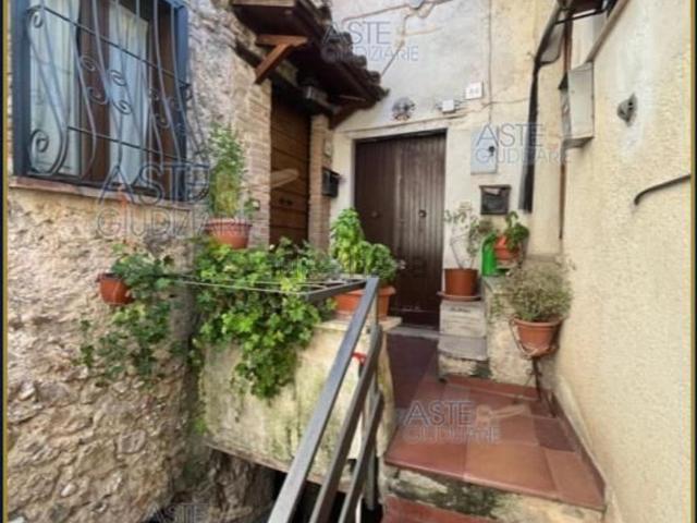Appartamento in vendita di 98 m² in Via Coronari, 44
