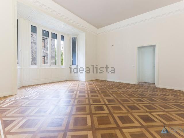 Appartamento in vendita di 98 m² in Via Corsica, 2