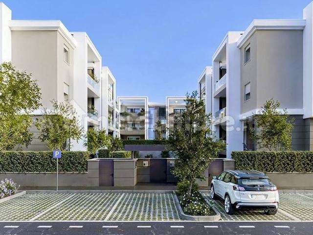 Appartamento in vendita di 98 m² in Via Cuneo