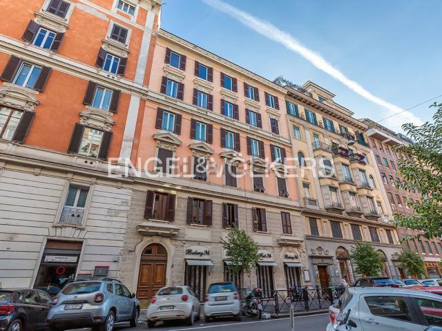 Appartamento in vendita di 98 m² in Via dei Gracchi
