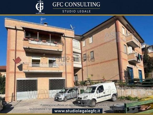 Appartamento in vendita di 98 m² in Via dei Gradini, 10