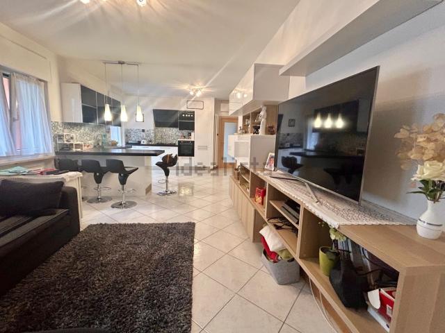 Appartamento in vendita di 98 m² in Via dei Vigneti