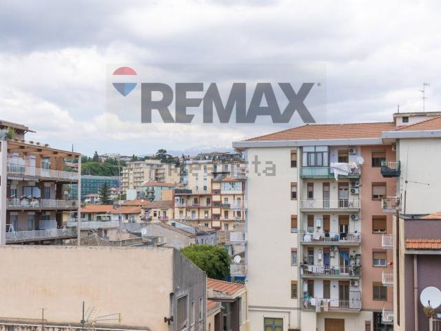 Appartamento in vendita di 98 m² in Via del Bosco, 308