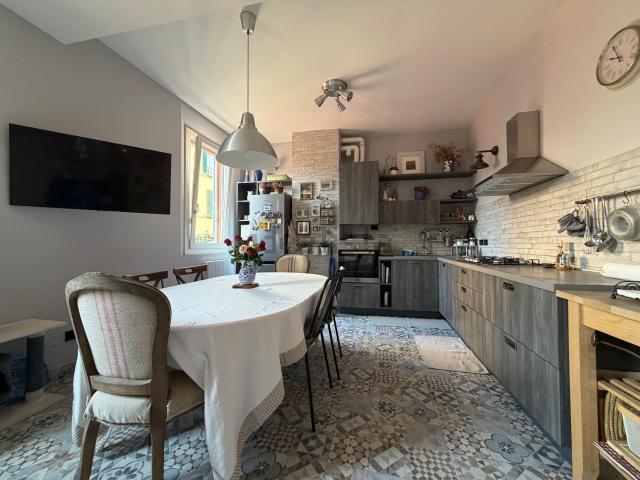 Appartamento in vendita di 98 m² in Via della Braina
