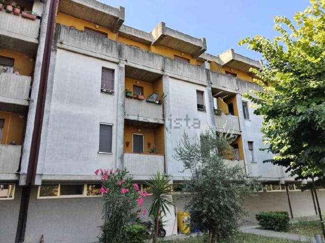 Appartamento in vendita di 98 m² in Via della Liberazione