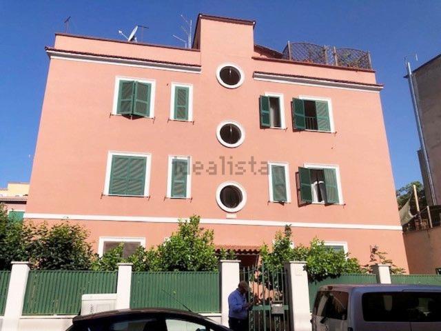 Appartamento in vendita di 98 m² in Via delle Begonie