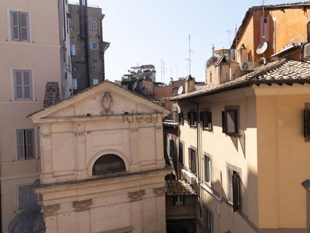 Appartamento in vendita di 98 m² in Via di Grotta Pinta