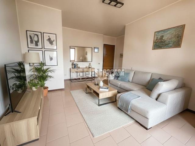 Appartamento in vendita di 98 m² in Via Don Attilio Valentini, 4